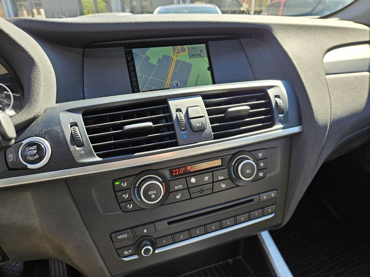 BMW X3 xDrive35iA Futura (14)