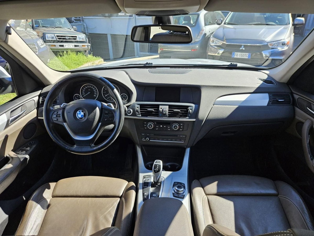 BMW X3 xDrive35iA Futura (9)