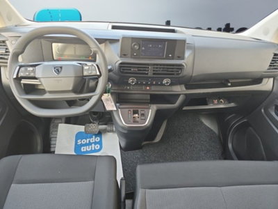 Peugeot Traveller BlueHDi 180 S&S EAT8 Long Active (10)
