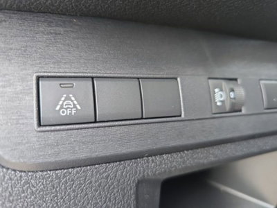 Peugeot Traveller BlueHDi 180 S&S EAT8 Long Active (19)