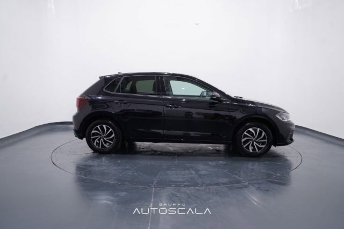 Volkswagen Polo 1.0 tsi Edition 95cv (3)