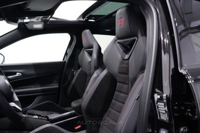 Alfa Romeo Junior 1.2 ibrida Sport Speciale 145cv edct6 (11)
