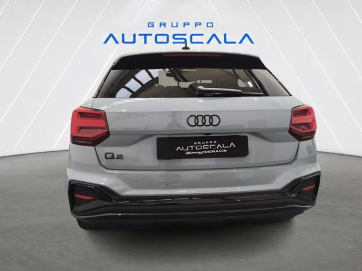 Audi Q2 Q2 35 TDI S tronic Identity Black (4)