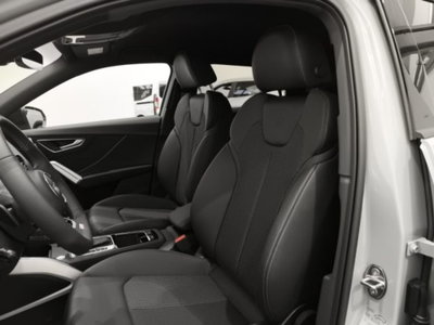 Audi Q2 Q2 35 TDI S tronic Identity Black (8)