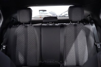 Peugeot 2008 1.2 puretech Allure s&s 100cv (18)