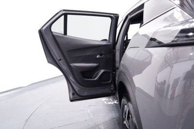 Peugeot 2008 1.2 puretech Allure s&s 100cv (19)