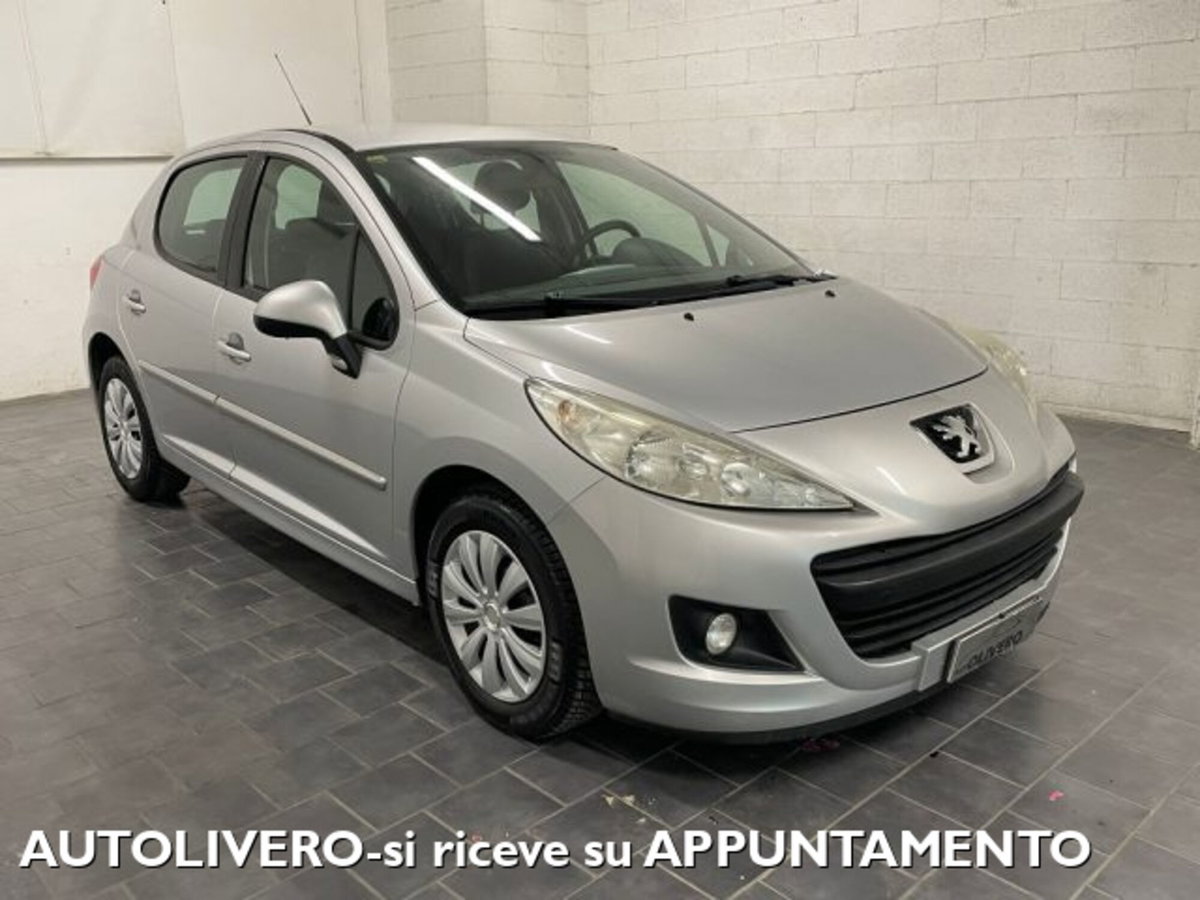 Peugeot 207 HDi 70CV 5p. Access