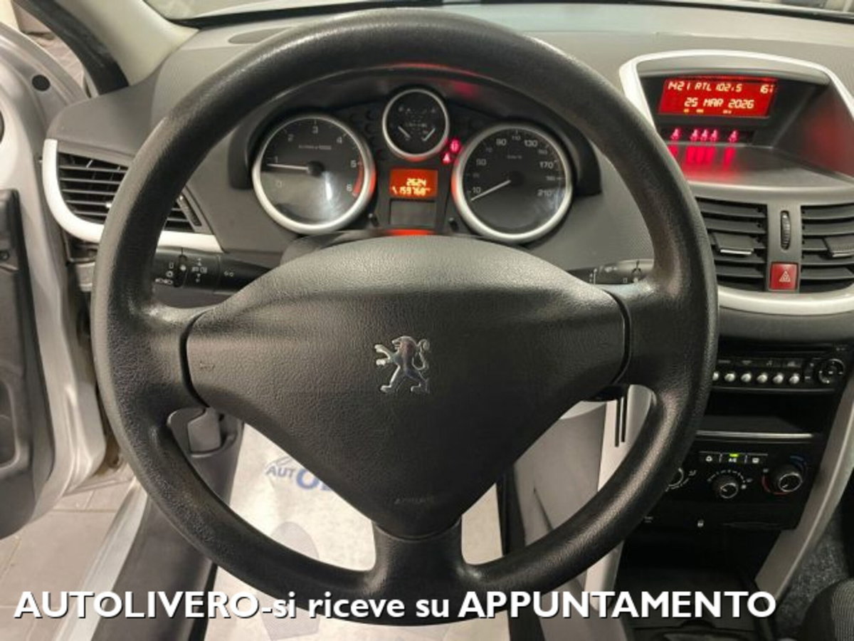 Peugeot 207 HDi 70CV 5p. Access (14)