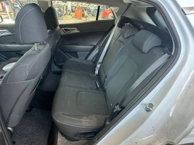 Kia Sportage 1.6 CRDi MHEV Business (13)