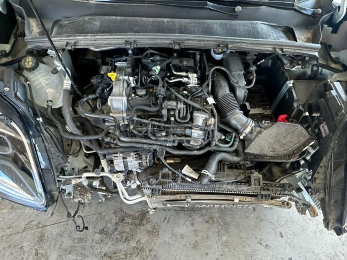Ford Puma 1.0 EcoBoost Hybrid 125 CV S&S aut. Titanium Design (10)