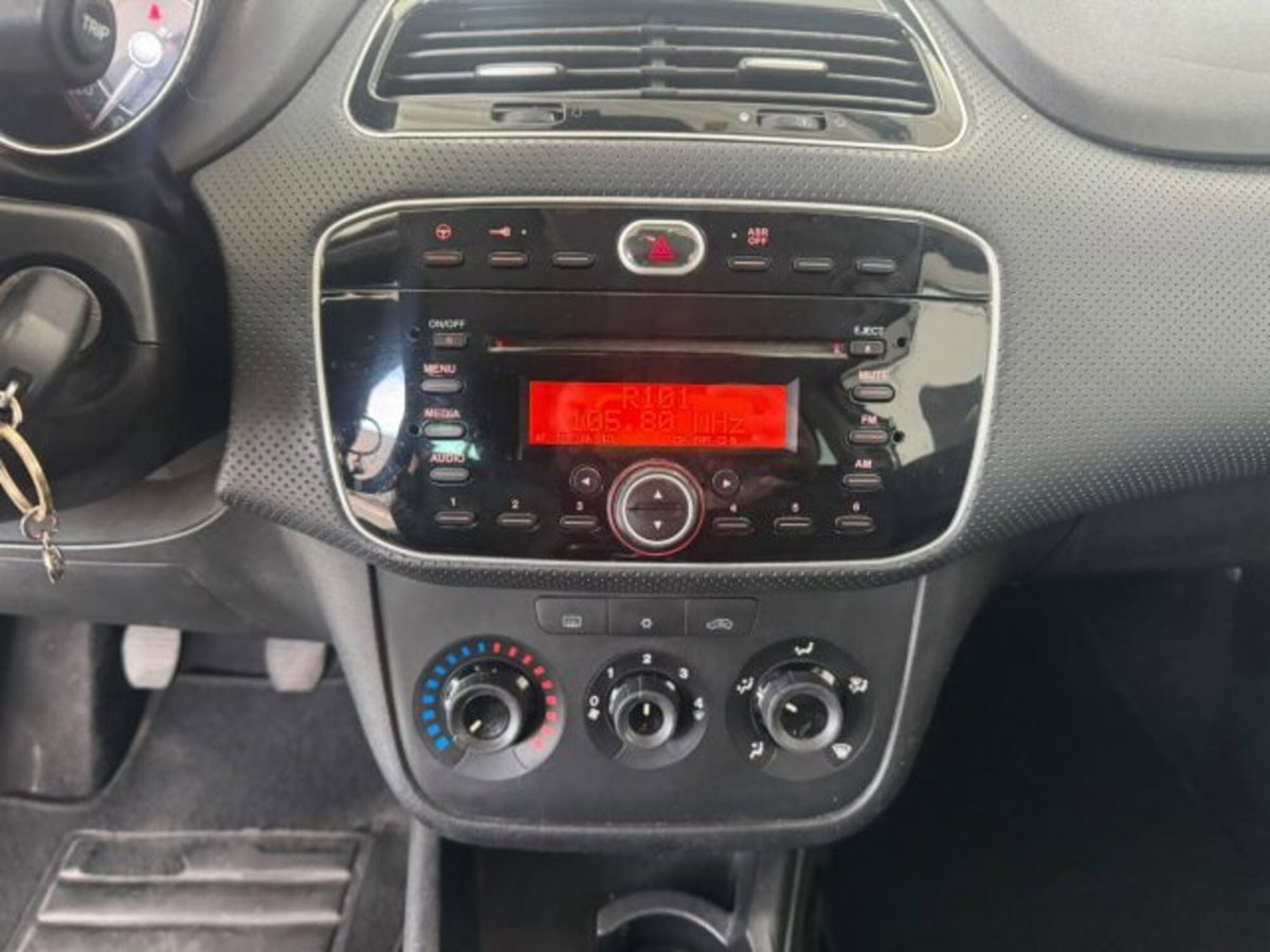 Fiat Punto Evo 1.2 3 porte Dynamic (15)