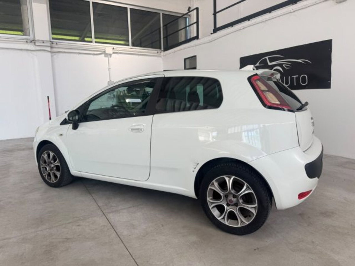 Fiat Punto Evo 1.2 3 porte Dynamic (6)