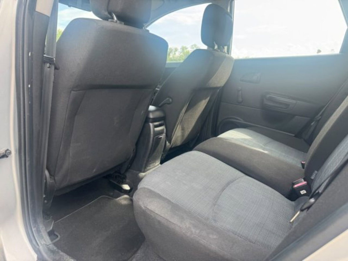 Kia cee'd 1.6 CRDi VGT 90CV 5p. LX (11)