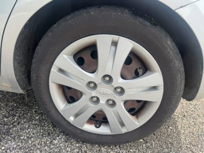 Kia cee'd 1.6 CRDi VGT 90CV 5p. LX (16)