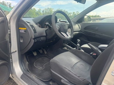 Kia cee'd 1.6 CRDi VGT 90CV 5p. LX (9)