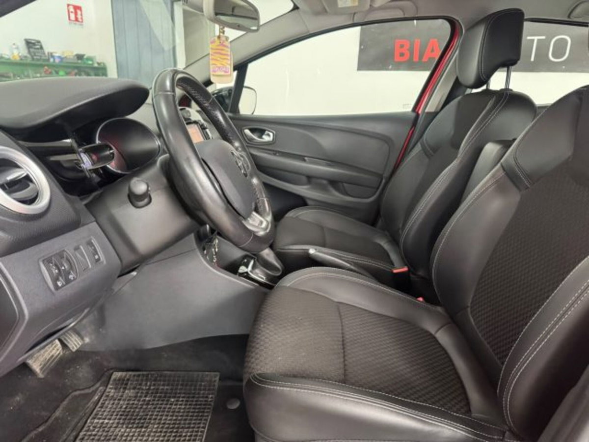 Renault Clio dCi 8V 90CV EDC Start&Stop 5 porte Energy Intens (11)