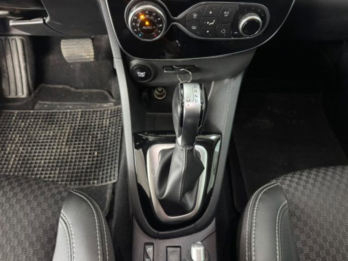 Renault Clio dCi 8V 90CV EDC Start&Stop 5 porte Energy Intens (16)