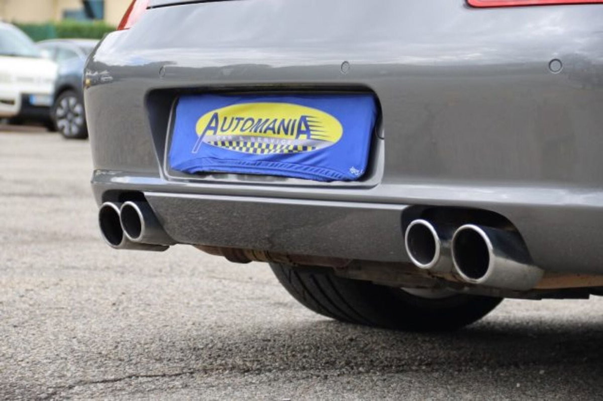 Porsche 911 Coupé Carrera 4S (18)