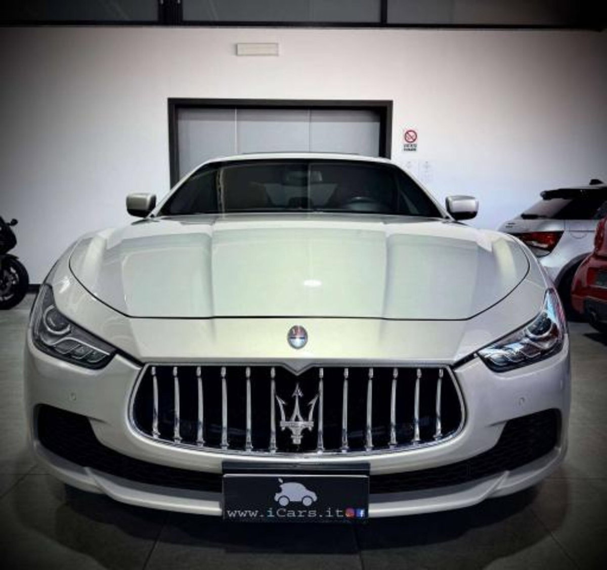 Maserati Ghibli Ghibli V6 Diesel (4)