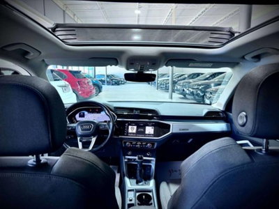 Audi Q3 35 2.0 tdi s-tronic (12)