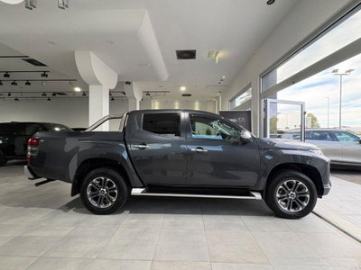 Mitsubishi L200 2.3D Double Cab 4x4 Super Select P2 Intouch Intense aut
