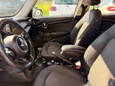 MINI Mini 1.5 Cooper D Business 5 porte (7)