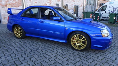 Subaru Impreza 2.5 WRX STi (14)