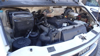 Iveco Daily Telaio 35C10 2.3 Hpi PM-RG Cabinato (18)