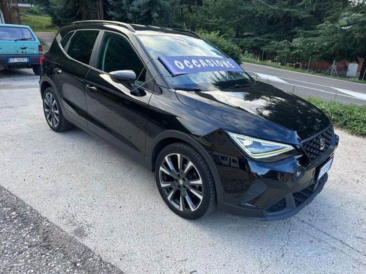 SEAT Arona 1.0 ecotsi FR 95cv (2)