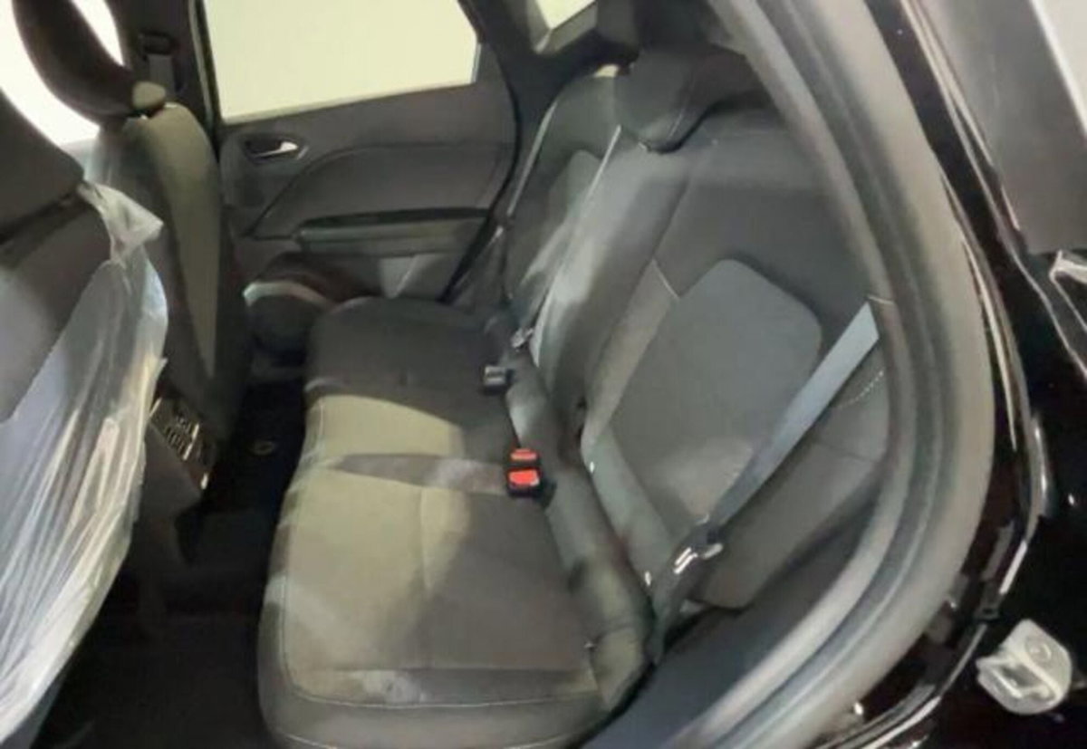Renault Captur 1.2 eco-g Evolution 120cv (7)