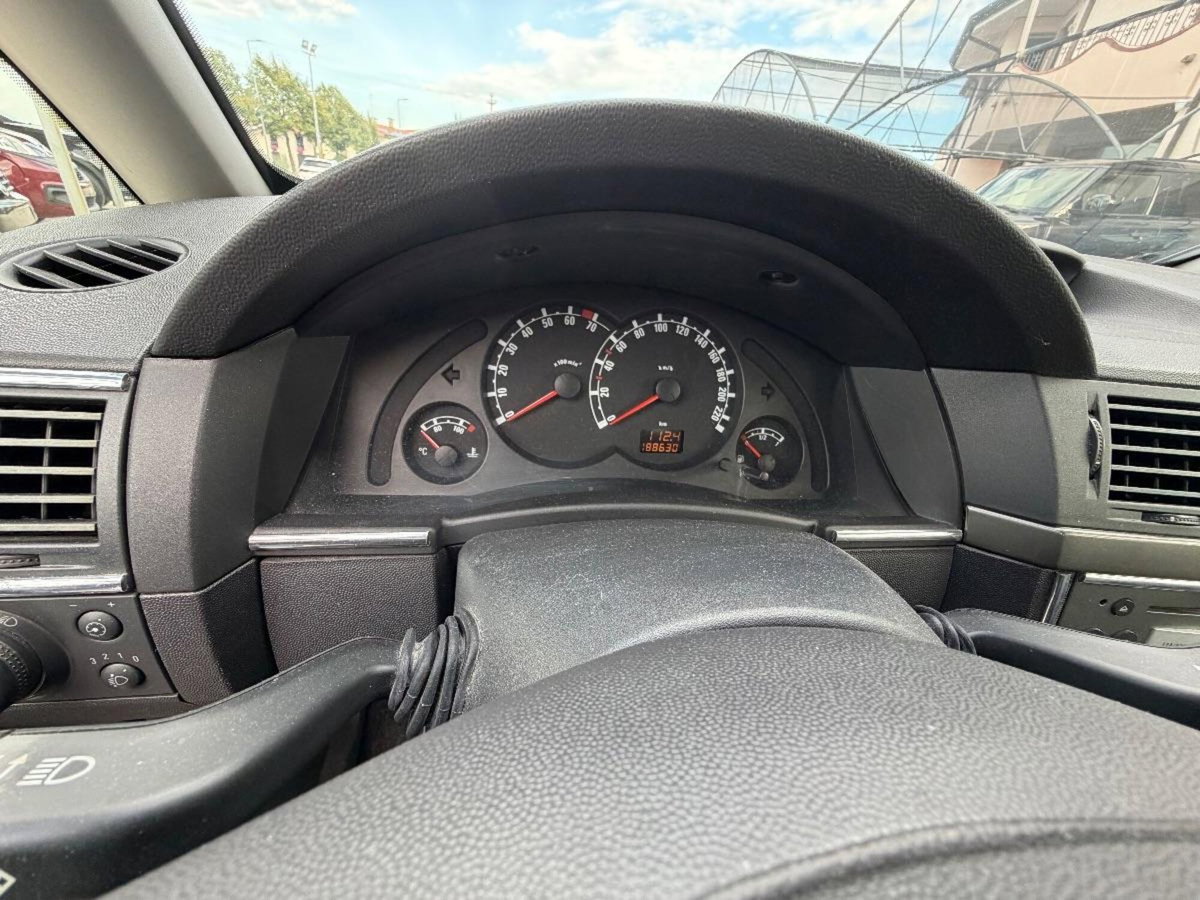 Opel Meriva 1.4 16V Cosmo (10)