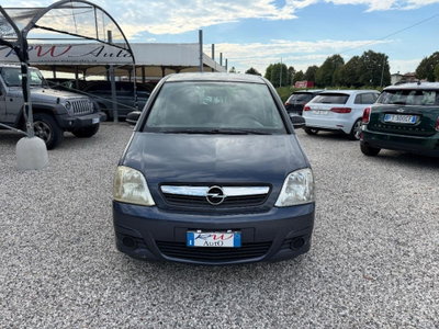 Opel Meriva 1.4 16V Cosmo (2)