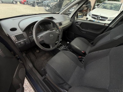 Opel Meriva 1.4 16V Cosmo (8)