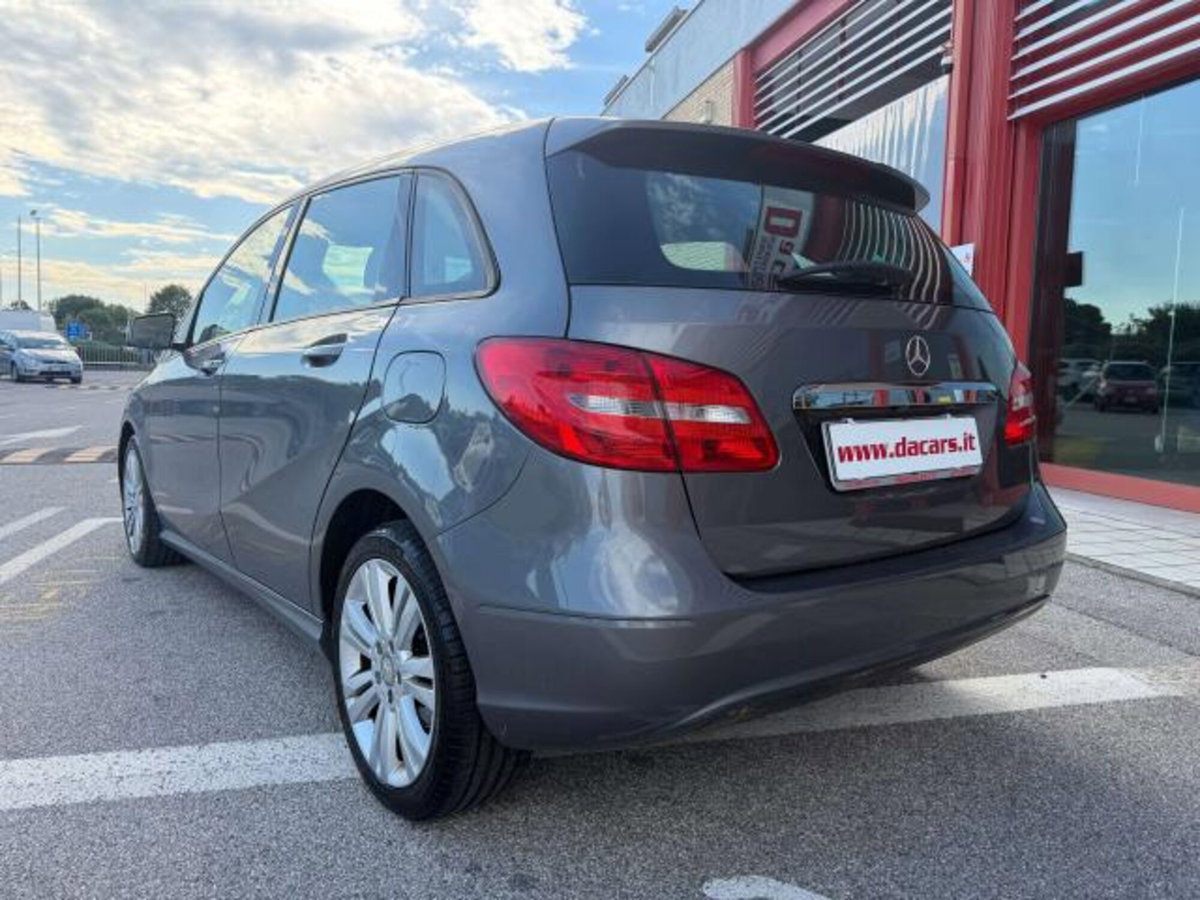 Mercedes-Benz Classe B 180 CDI Executive (6)