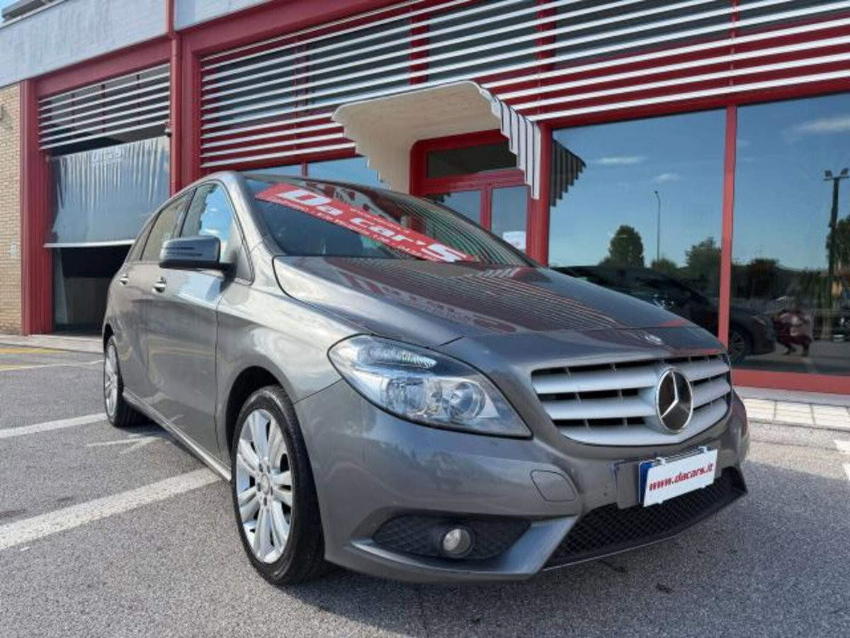 Mercedes-Benz Classe B 180 CDI Executive (8)