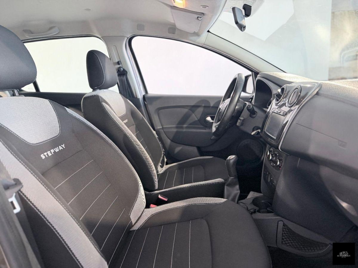Dacia Sandero Stepway 1.5 dCi 8V 90CV (13)