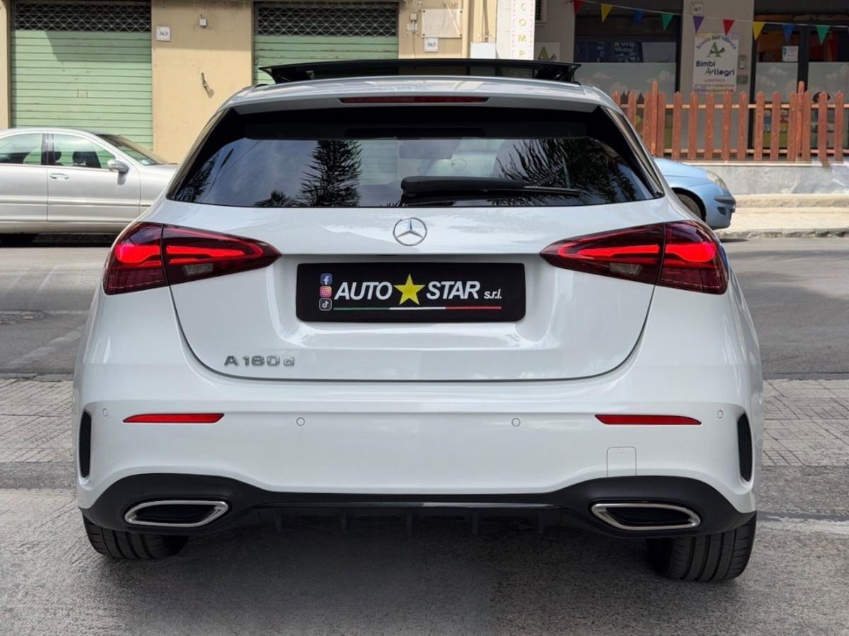 Mercedes-Benz Classe A 180 d Premium (7)
