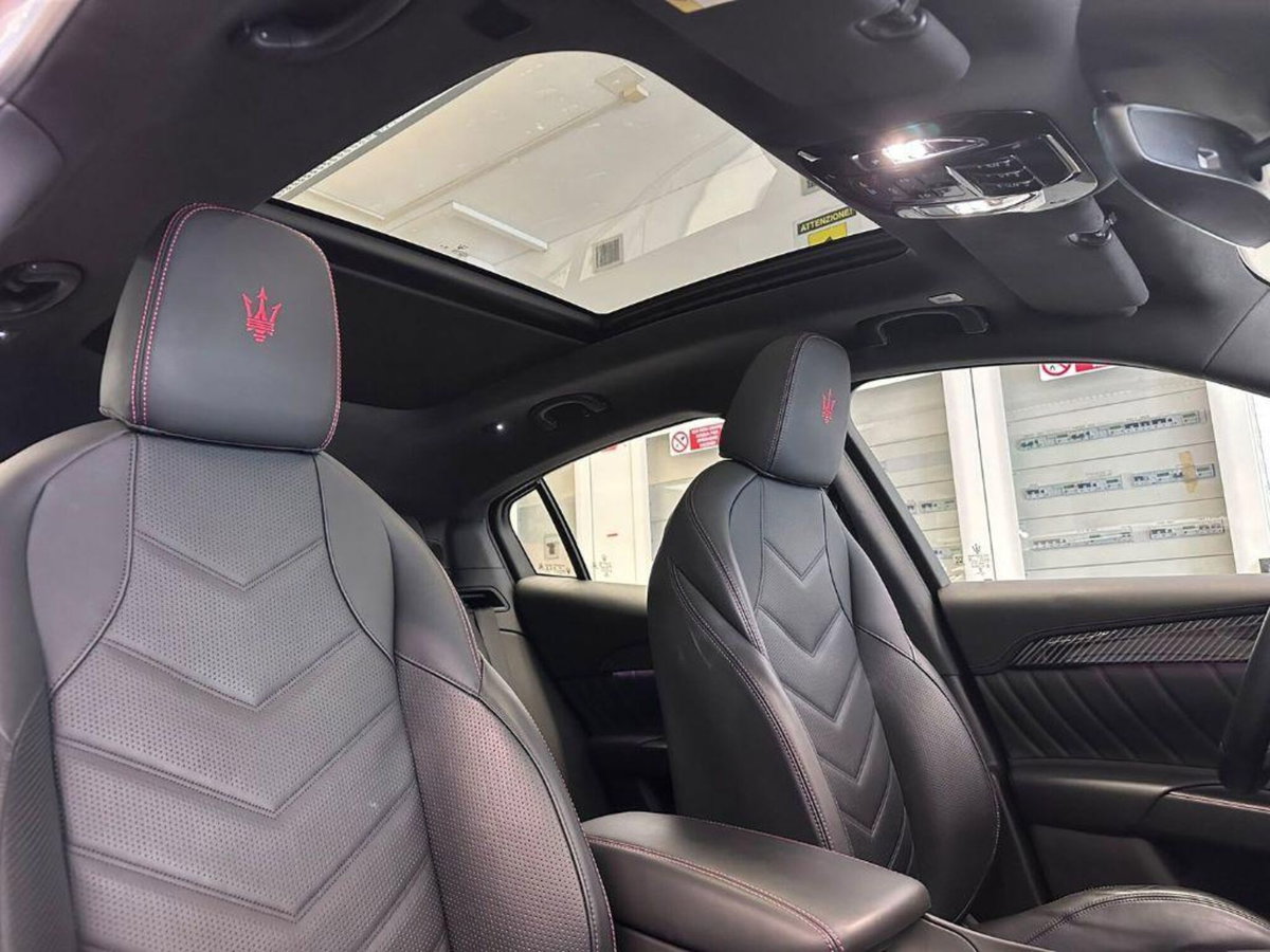 Maserati Grecale .0 mhev Modena 250cv auto (16)