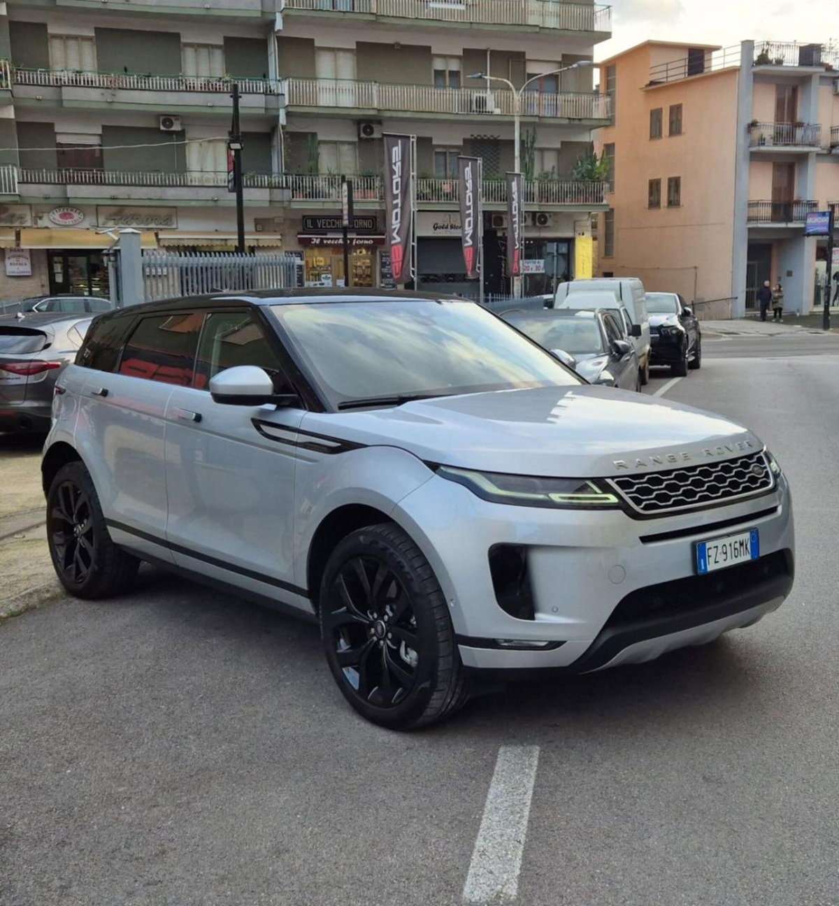 Land Rover Range Rover Evoque 2.0 TD4 150 CV 5p. SE
