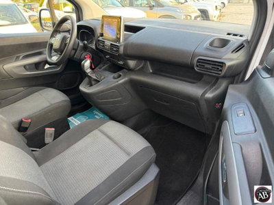 Toyota Proace City Verso City Verso 1.5D 100 CV S&S Short Lounge (10)