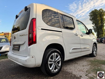 Toyota Proace City Verso City Verso 1.5D 100 CV S&S Short Lounge (14)