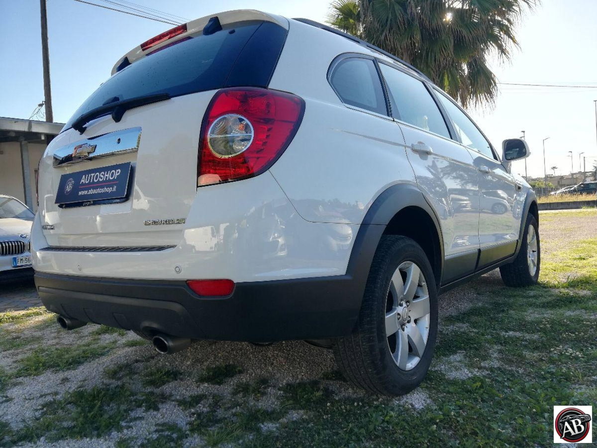 Chevrolet Captiva 2.2 VCDi 163CV 2WD LT (10)