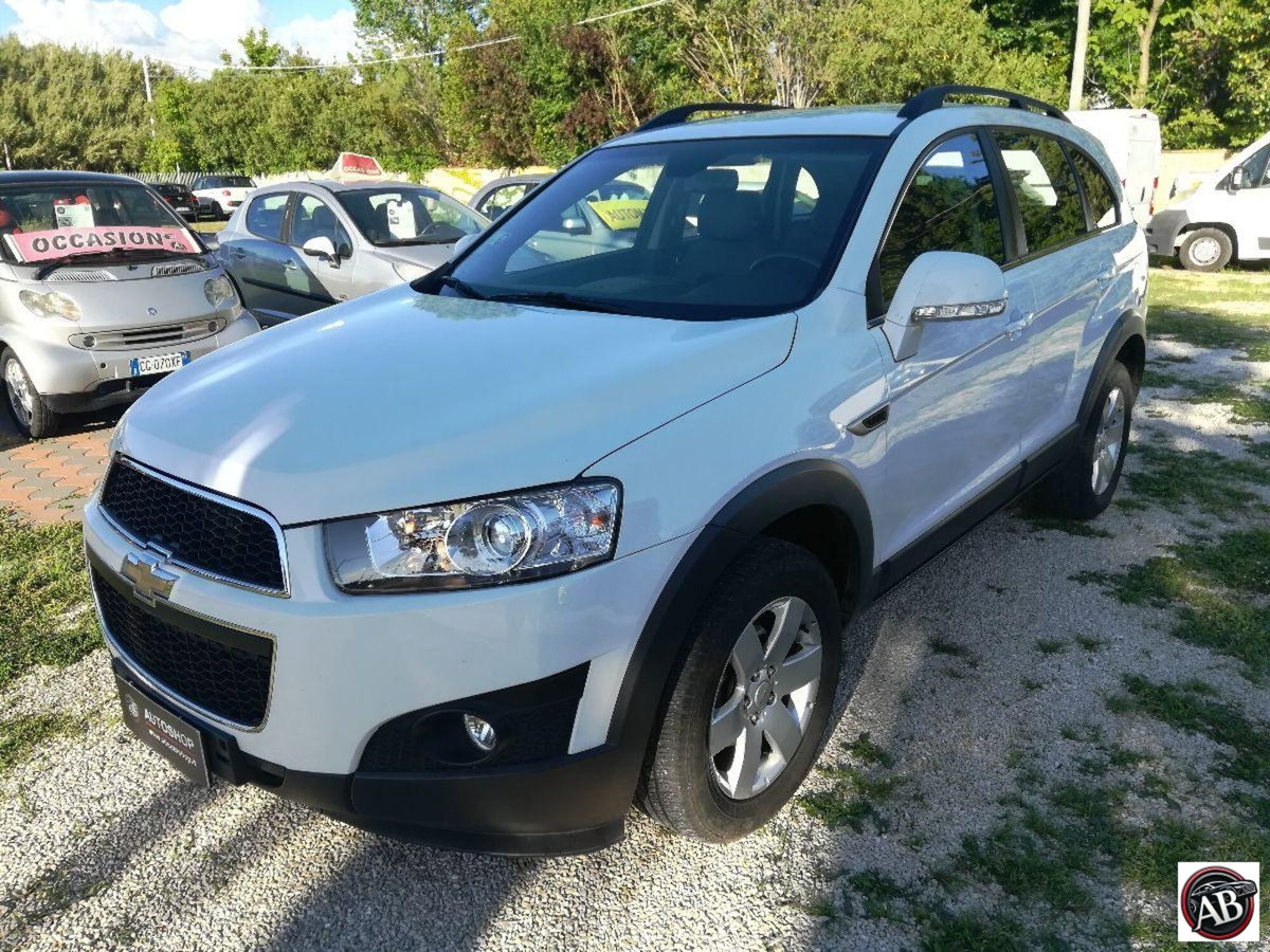 Chevrolet Captiva 2.2 VCDi 163CV 2WD LT (4)