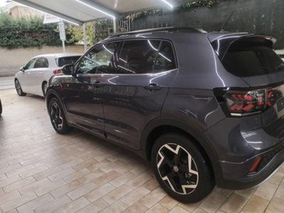 Volkswagen T-Cross 1.0 tsi R-Line 115cv (3)