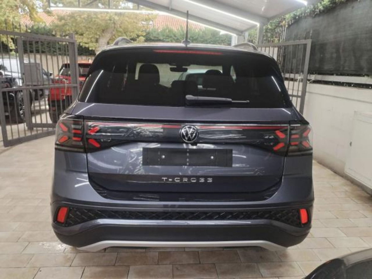 Volkswagen T-Cross 1.0 tsi R-Line 115cv (4)