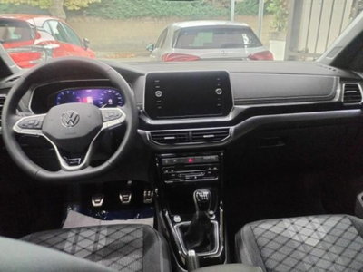 Volkswagen T-Cross 1.0 tsi R-Line 115cv (9)