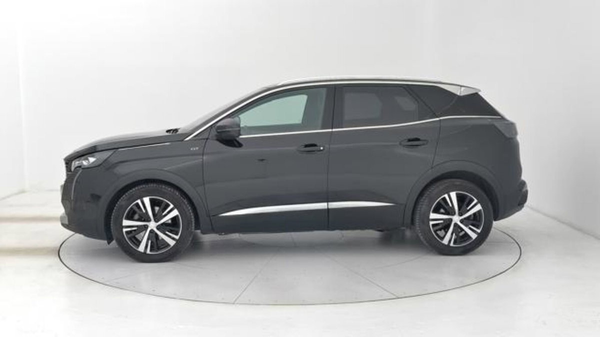 Peugeot 3008 BlueHDi 130 S&S EAT8 GT Pack (2)