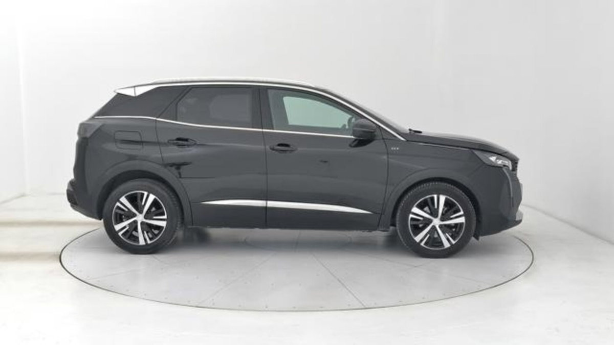 Peugeot 3008 BlueHDi 130 S&S EAT8 GT Pack (6)