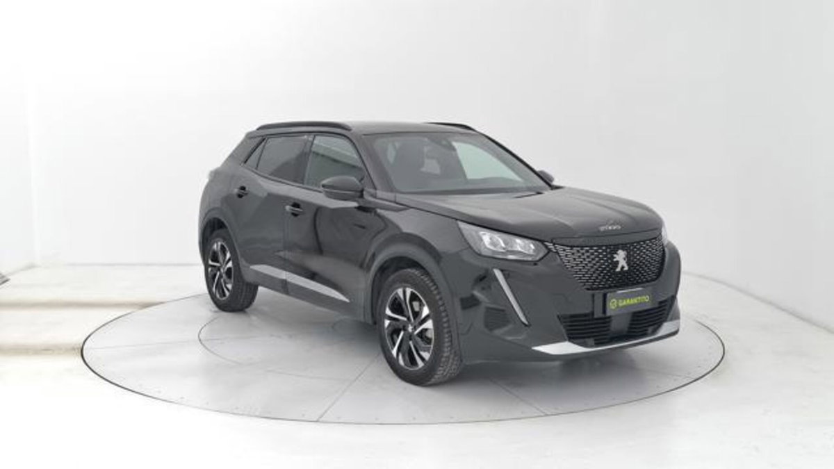 Peugeot 2008 BlueHDi 130 S&S EAT8 Allure Pack (7)