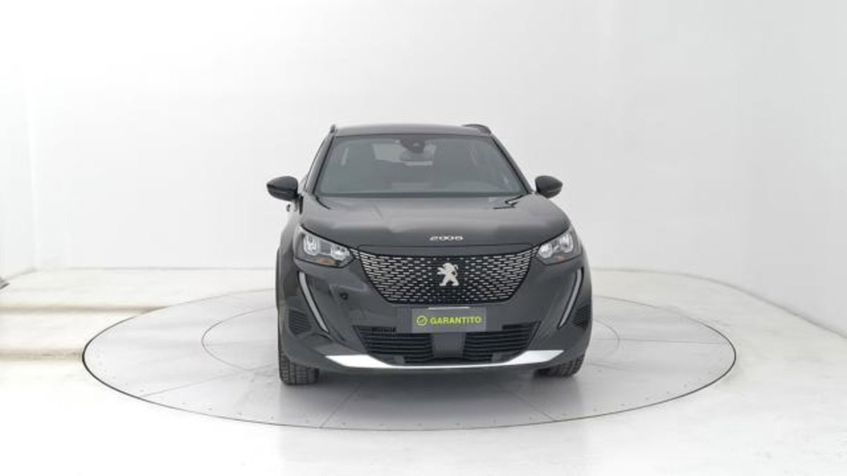 Peugeot 2008 BlueHDi 130 S&S EAT8 Allure Pack (8)